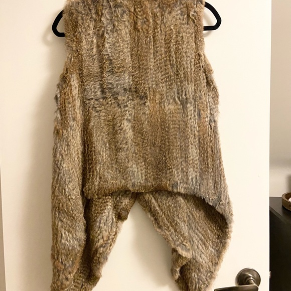 Genuine Rabbit Fur Vest - Picture 3 of 7